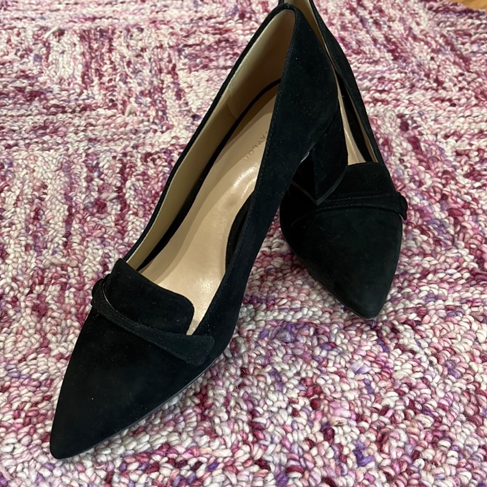 ANN TAYLOR HEELS